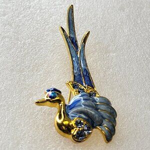 Bird Brooch Pin